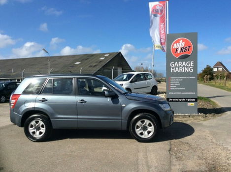 Suzuki Grand Vitara - 2.0 5D Comfort - 1