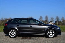 Audi A3 Sportback - 1.4 TFSI Attraction Pro Line Business VOORRAAD KORTING S-tronic, Navi, Clima, PD