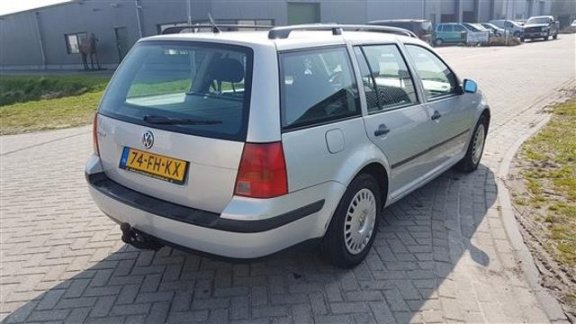 Volkswagen Golf Variant - 1.6 Comfortline - 1