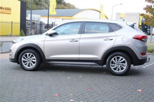 Hyundai Tucson - 1.7 CRDi Comfort Incl. BTW - 1