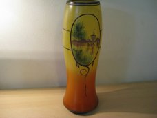 Antieke vaas genummerd 6032, liefst ca.30 cm ! uit 1890...