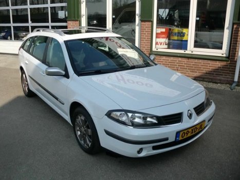 Renault Laguna Grand Tour - 1.6-16V Business - 1