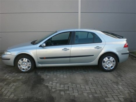 Renault Laguna - 1.8-16V Expression automaat - 1