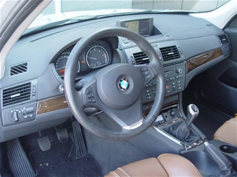 BMW X3 - 1.8d EXE 145pk*NAP* Navigatie, Airco, Leer, 104DKM met NAP, Nieuwstaat .Nwe APK *Altijd ze - 1