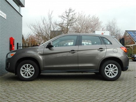 Mitsubishi ASX - 1.6 Invite(KENNWOOD+NAVI+SENSOREN) - 1