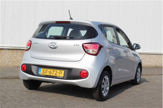 Hyundai i10 - 1.0i 66PK Blue COMFORT |AIRCO |FABRIEKSGARANTIE TOT MEI 2023 - 1