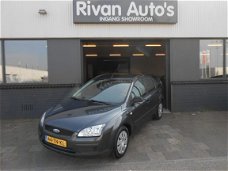 Ford Focus - 1.4-16V AMBIENTE