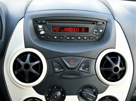 Ford Ka - 1.2 51KW Trend MET AIRCO 1E EIGENAAR - 1