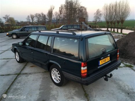 Volvo 940 - Estate Turbo - 1