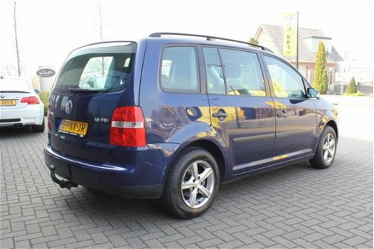 Volkswagen Touran - 1.6-16V FSI Athene Automaat - 1