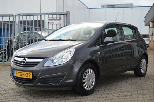 Opel Corsa - 1.2-16V Selection 5 deurs Airco Elektr NAP APK - 1