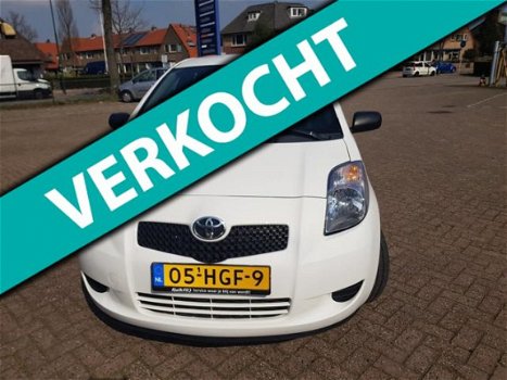 Toyota Yaris - 1.3 VVTi Terra - 1