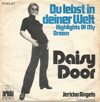 Daisy Door ‎– Du Lebst In Deiner Welt (1971) - 1