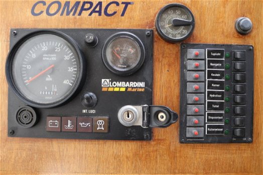 Compact 800 - 5