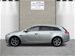 Opel Insignia Sports Tourer - 2.0 CDTI EcoFLEX Cosmo Keurige nette Insignia met veel extra's 160 PK - 1 - Thumbnail