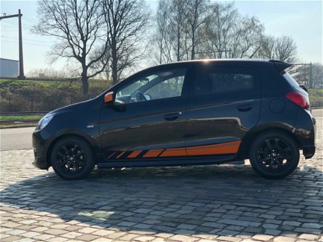 Mitsubishi Space Star - 1.2 Life - Airco Navi Garantie Nieuwstaat - 1