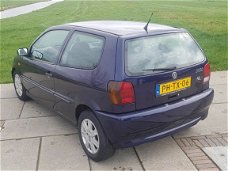 Volkswagen Polo - 1.6 55KW 1996 Stuurbekr/Nwe APK/15"/KM NAP