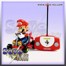 Super Mario R/C Racer (1:32)