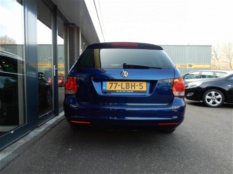 Volkswagen Golf Variant - 1.6 TDI Highline BlueMotion - 1