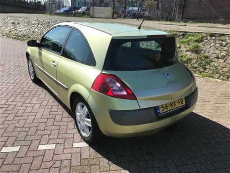 Renault Mégane - 1.6-16V Dynamique Luxe Bj 2005 lpg-G3 mooie auto goed onderhouden airco alles erop - 1