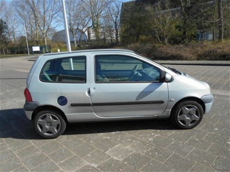 Renault Twingo - 1.2 Epicéa MET STUURBEKRACHTIGING - 1