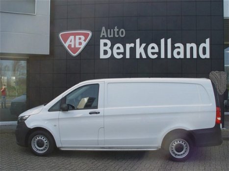 Mercedes-Benz Vito - 111 CDI Lang 115PK* 3pers.Cabine *Airco *Fin.lease v.a.205, -PM* *Altijd zeer g - 1