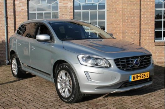 Volvo XC60 - 2.0 D3 FWD Summum Nieuw Model 2013 134.701km Navi Leder Trekhaak Stoelverwarming - 1