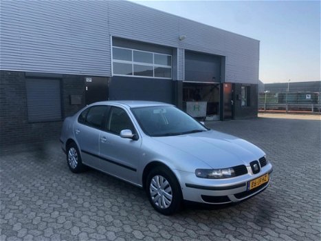 Seat Toledo - 1.6-16V Stella NETTE AUTO, APK, AIRCO, NAP - 1