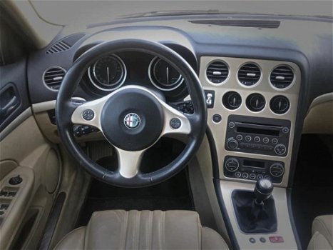 Alfa Romeo 159 Sportwagon - 1.9 JTD Distinctive - 1