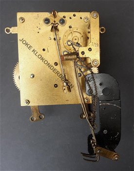 === Tafelklok uurwerk = Pheilkreuz = oud === 39585 - 5