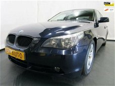 BMW 5-serie - 525i Executive Airco Navi