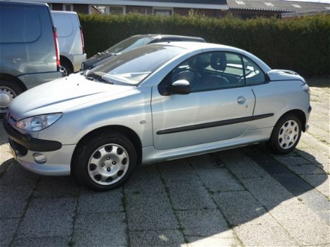 Peugeot 206 CC - 2.0-16V - 1