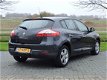 Renault Mégane - Hatchback 1.6 110pk Dynamique | RIJKLAARPRIJS inclusief afleverpakket t.w.v. € 695, - 1 - Thumbnail