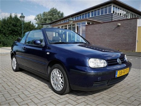 Volkswagen Golf Cabriolet - 1.8 Trendline - 1