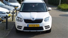 Skoda Yeti - 2.0 TDI 4X4 GRIJS KENTEKEN