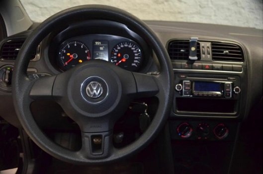 Volkswagen Polo - 1.2 Easyline - 1