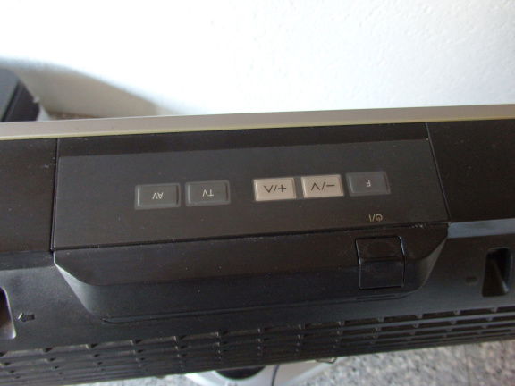 Panasonic LCD TV op draaibare voet. - Afbeelding 5