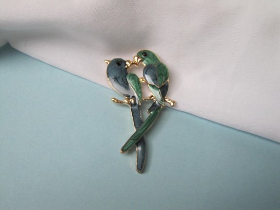 Broche goudkleurig blauw groen emaille vogels / Bird Love 5.7x2.9 cm - Afbeelding 6