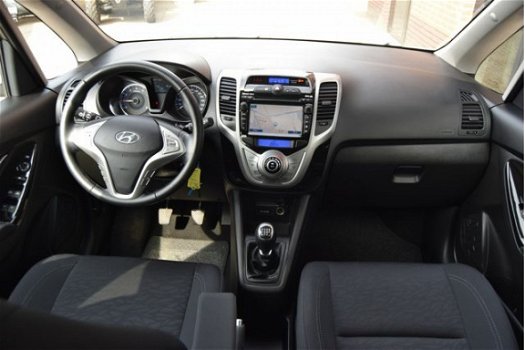 Hyundai ix20 - 1.4i i-Vision | NAVI | CRUISE | ECC | 1e EIG | - 1