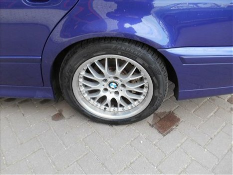 BMW 5-serie Touring - 530i EXECUTIVE AUTOMAAT Individuaal - 1