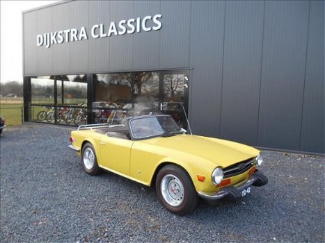 Triumph TR6 - CABRIOLET - 1