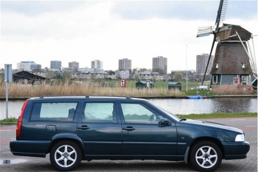 Volvo V70 - 2.5 Sports-Line - 1