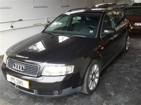 Audi A4 Avant - 2.0 Pro Line Youngtimer nette auto met Hystory - 1