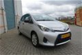 Toyota Yaris - 1.5 Full Hybrid Aspiration lm velgen - afn. trekhaak - mf stuur - 1 - Thumbnail