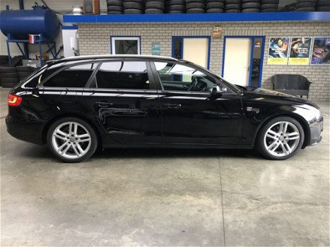 Audi A4 Avant - 2.0 TDI Pro Line S-LINE AUTOMAAT . XENON / NAVI / LMV / TOPSTAAT - 1