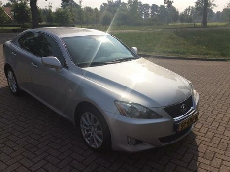 Lexus IS - 220d Business handgeschakeld - 1