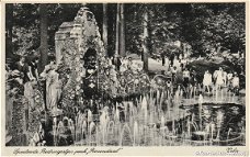 Spuitende Bedriegertjes park Rozendaal Velp 1939