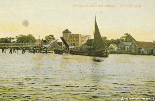 Gezicht op de Zaan met Tolbrug Zaandam - 1