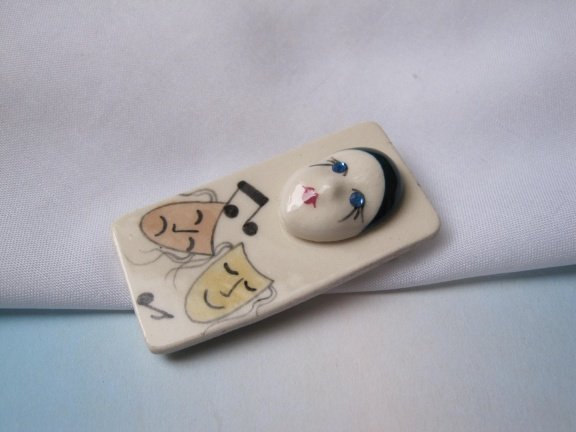 Broche keramiek porselein theater van de huil en lach harlekijn 2.7x2.4 cm - Afbeelding 6