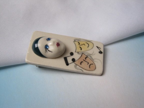 Broche keramiek porselein theater van de huil en lach harlekijn 2.7x2.4 cm - Afbeelding 7